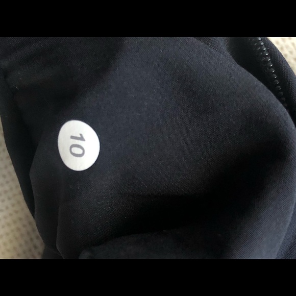 Lululemon &go 'Til Dawn Dress EUC Size 10 - Picture 7 of 7